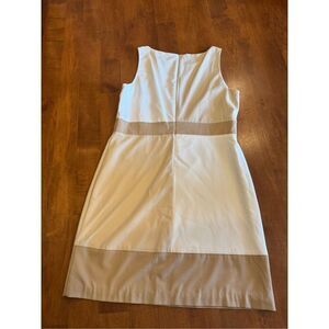 Woman’s White House, black market dress size 12
